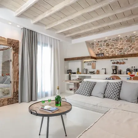 Honey & Cinnamon Luxury Apartment *