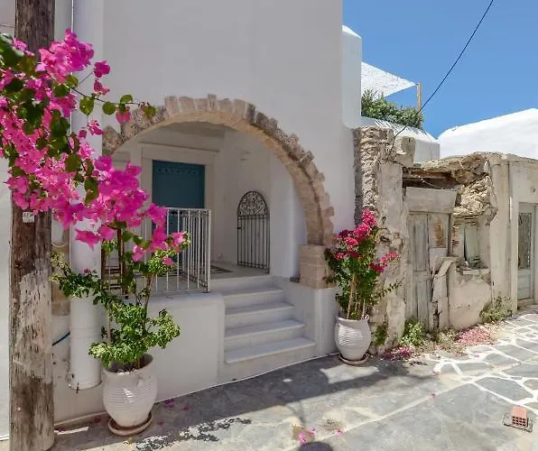 Honey & Cinnamon Luxury Naxos City